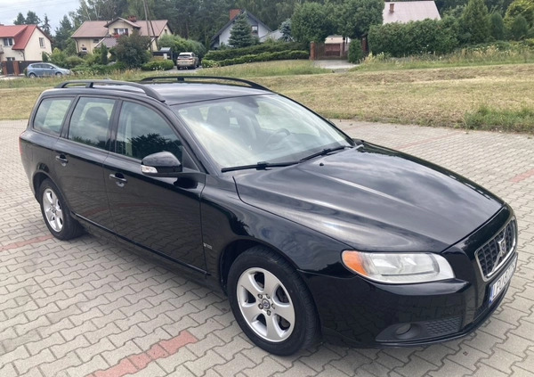 Volvo V70 cena 23900 przebieg: 298000, rok produkcji 2007 z Annopol małe 137